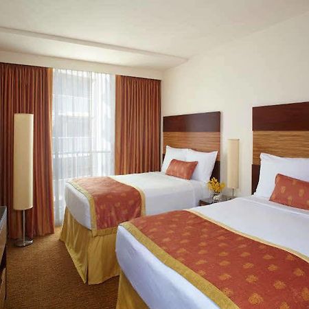 Hotel Orchid Kochi Ngoại thất bức ảnh